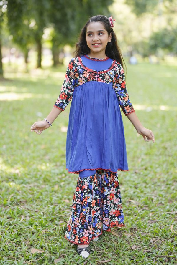 pastel green voile printed salwar kameez set for girls (copy) pastel green voile printed salwar kameez set for girls (copy)